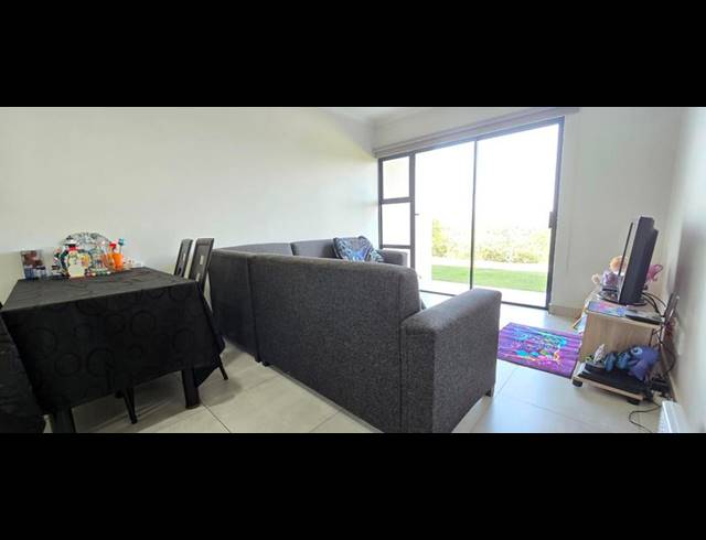 2 BEDROOM APARTMENT FOR SALE IN HAYFIELDS